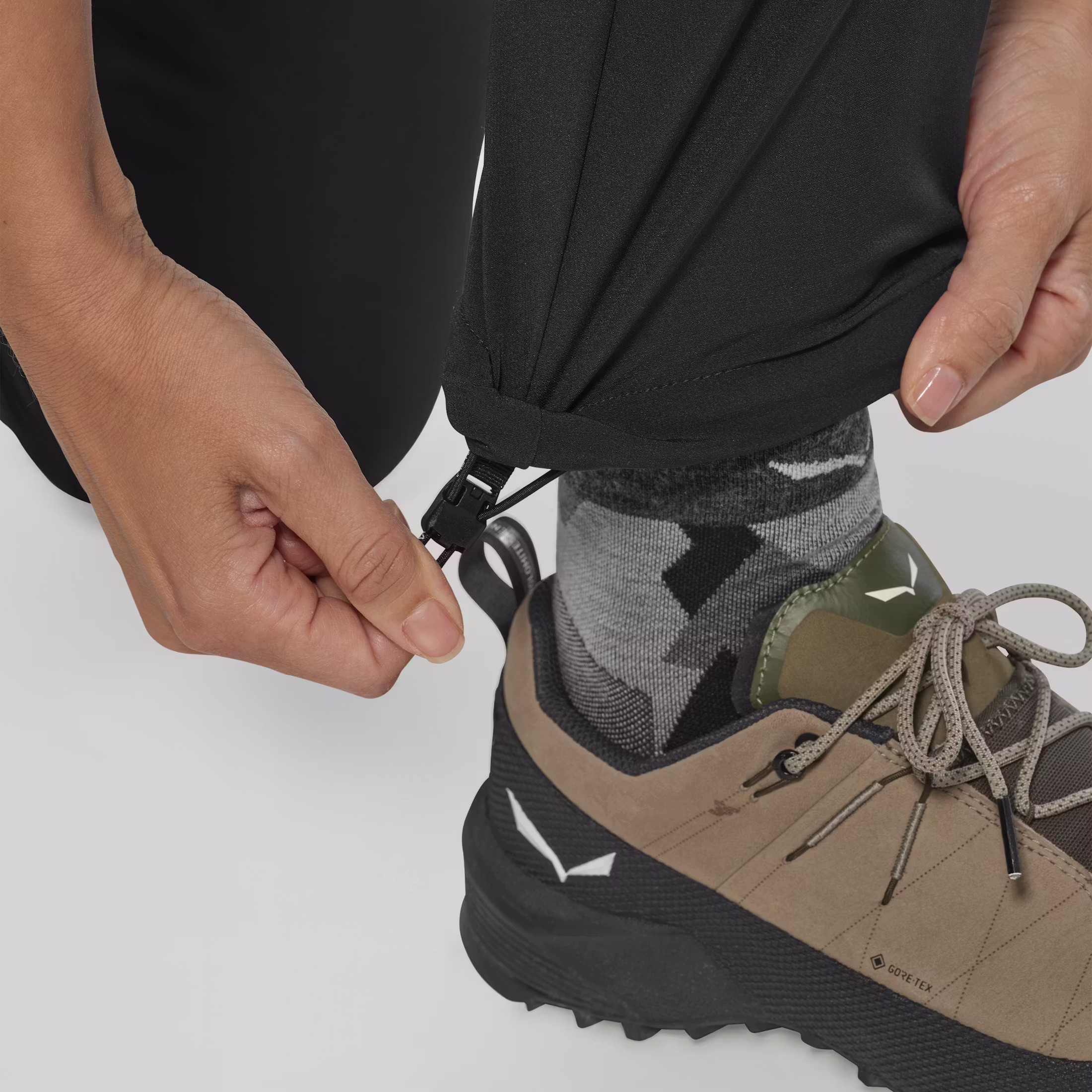 Salewa Puez Dolomia 2 Black Γυναικείο Χειμερινό Παντελόνι Ορειβασίας - Image 8